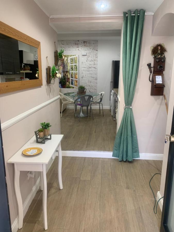 La Casina Di Bruna Livorno Exterior foto